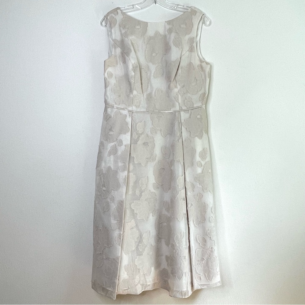 Adrianna Papell Cream Floral Jacquard Midi Dress